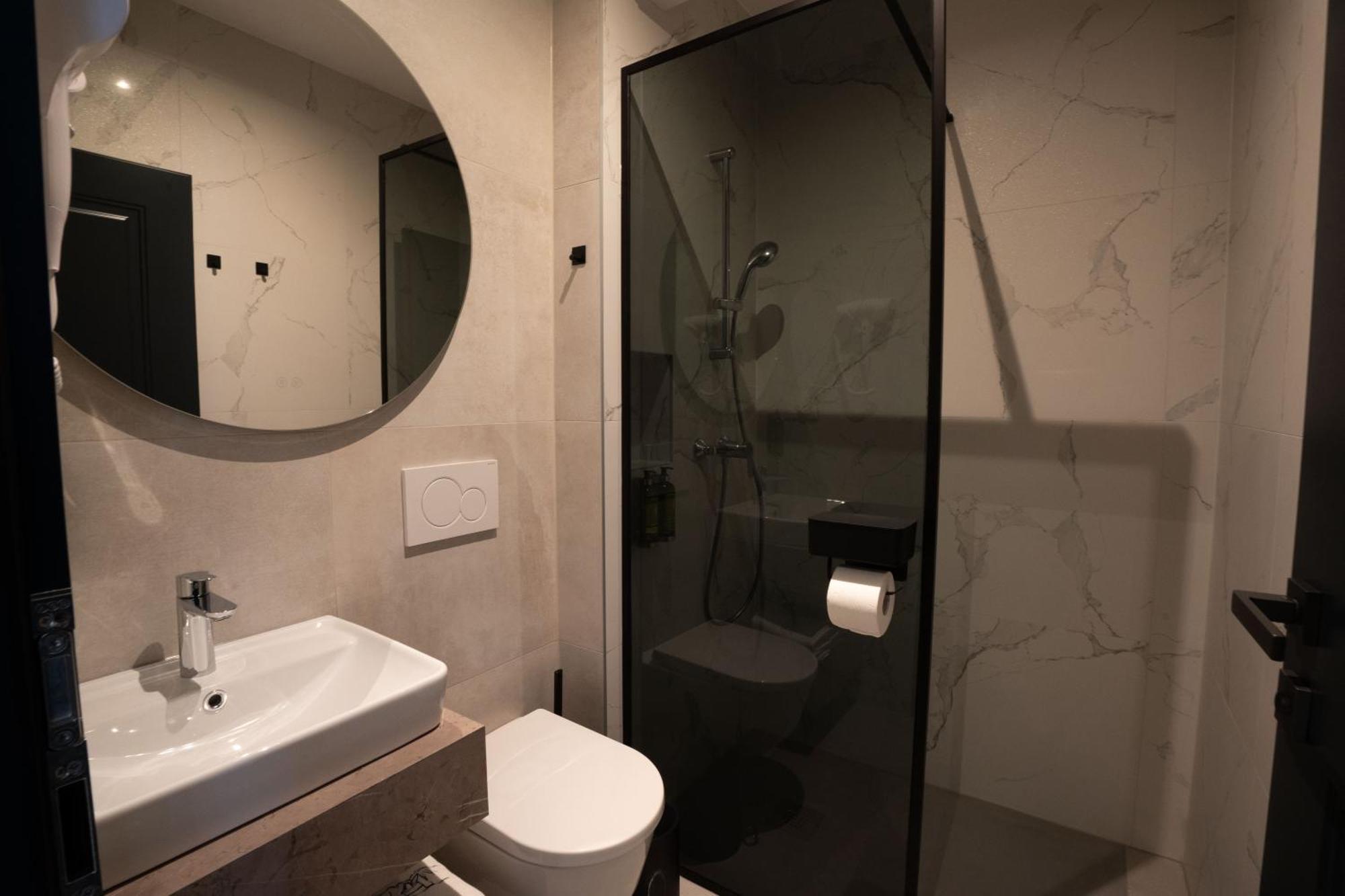 Kalan Boutique Stay زيروفنيكا الغرفة الصورة